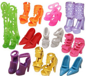 Amazon: 10 Barbie Shoes for $5.95 SHIPPED!