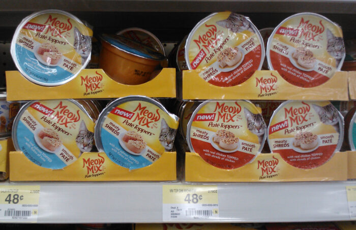 Meow Mix Wet Cat Food Single Cups Just $32 at Walmart!
