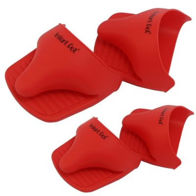 Instant Pot Silicone Mitts Just $3.56! Down From $15!