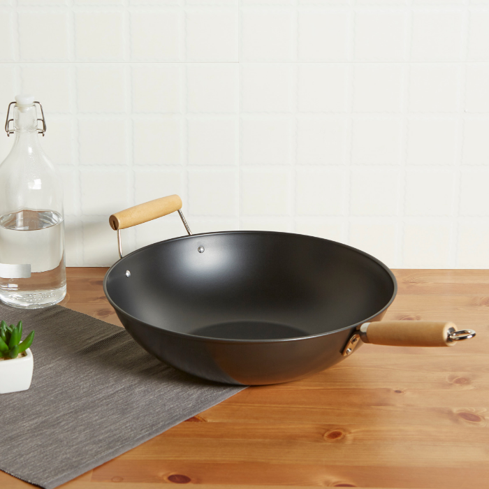Mainstays 13.75-Inch Nonstick Wok Just $4.93!
