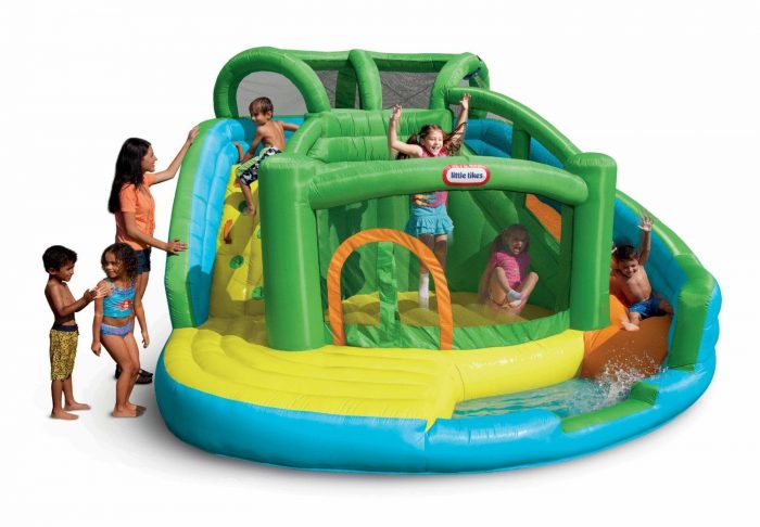 Little Tikes 2-in-1 Wet 'n Dry Inflatable Bouncer Only $199 With FREE Shipping (Reg. $599.99!!)!