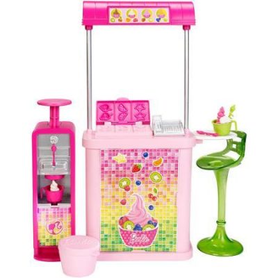 Barbie Malibu Ave. Frozen Yogurt Shop Just $8.22! (reg. $19.99)