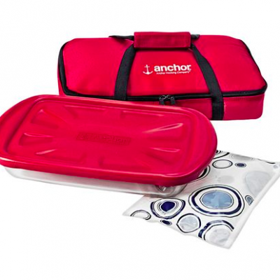 Anchor Hocking 4pc Bake ‘N’ Take Set Only $9.99 Shipped (Reg. $19.99)!