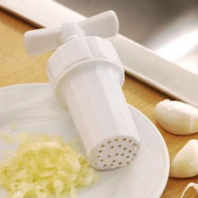 Garlic Press Only $4.16 Shipped!