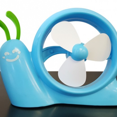 USB / Battery Operated Snail Fan Only $8.99 Down From $24.99! Ships FREE!