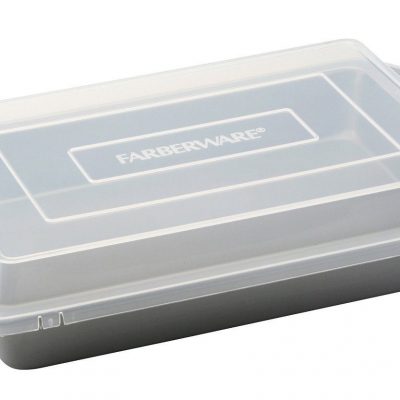 Prime Exclusive! 9″ X 13″ Cake Pan With Lid Just $9.62!