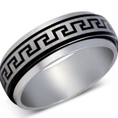 Stainless Steel Ring With Spinning Gear Inspired Band Only $5! Ships FREE!