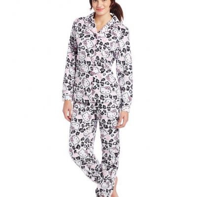 Labor Day Sale – Hello Kitty Junior’s Pajama Set Only $12.48!