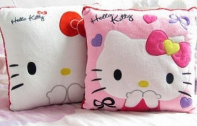 U-beauty Pink Hello Kitty Face Square 14″x14″ Cushion Pillow As Low As $8.19 Down From $40!