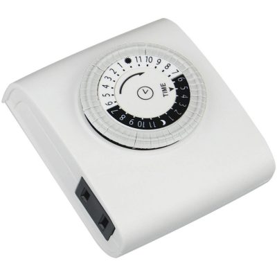 Indoor Mechanical Timer with 1 Polarized Outlet Just $2.28! Down From $4.88!