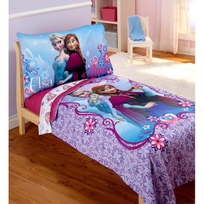 Disney Frozen Elsa & Anna 4pc Toddler Bedding Set Just $32.98 Down From $70.00 At Walmart!