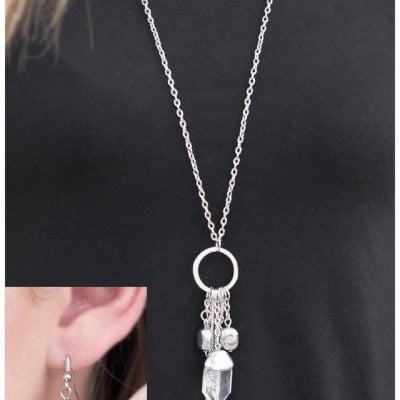 Sorceress Necklace And Earrings Just $5!