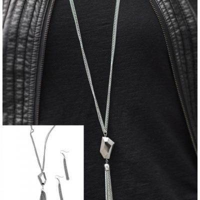 Break the Spell Necklace And Earrings Just $5!