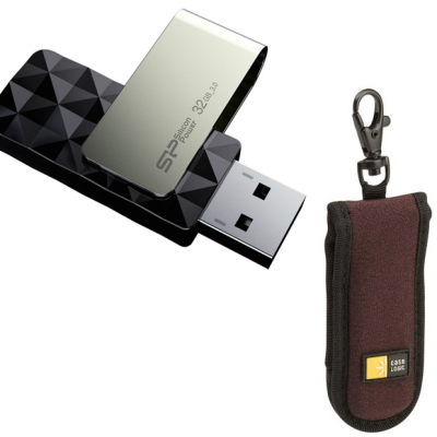 Flash Drive 32 GB & USB 3.0 Only $11.95 And 2 Drive Carrying Case As Low As $3.48!