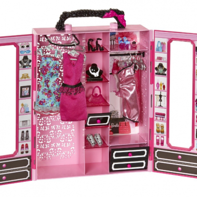 Barbie Closet and Fashion Case Set Only $14.99 + FREE Prime Shipping (Reg. $25)!