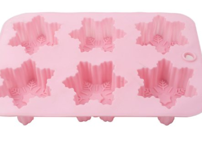 Pink Snowflake 6-Cavity Cake Mold Pan Just $4.59 + FREE Shipping!